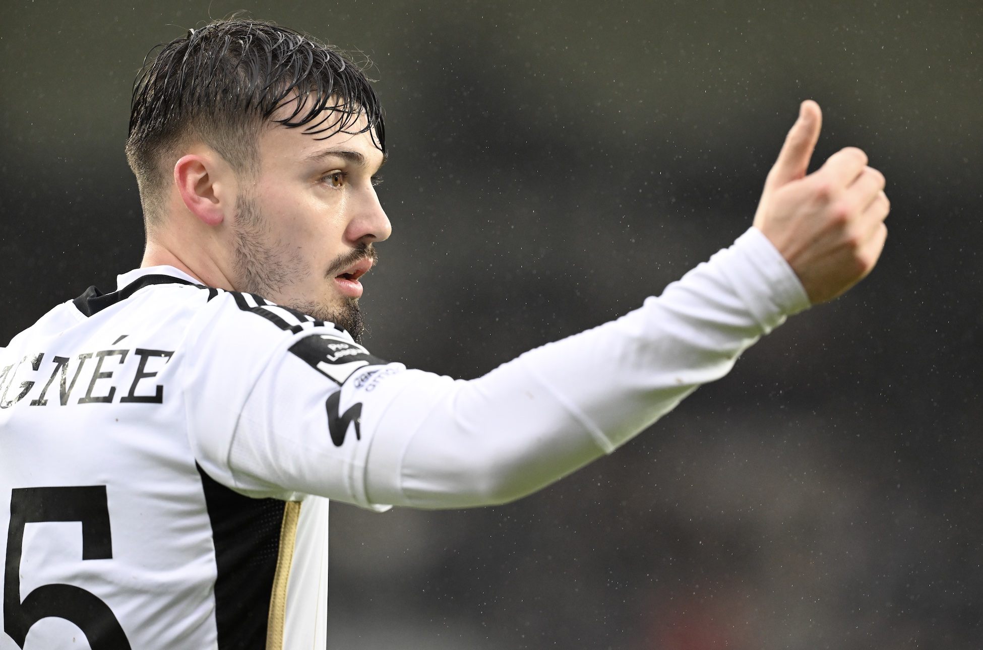 AS Eupen Gary Magnée sera opéré au genou! Vedia