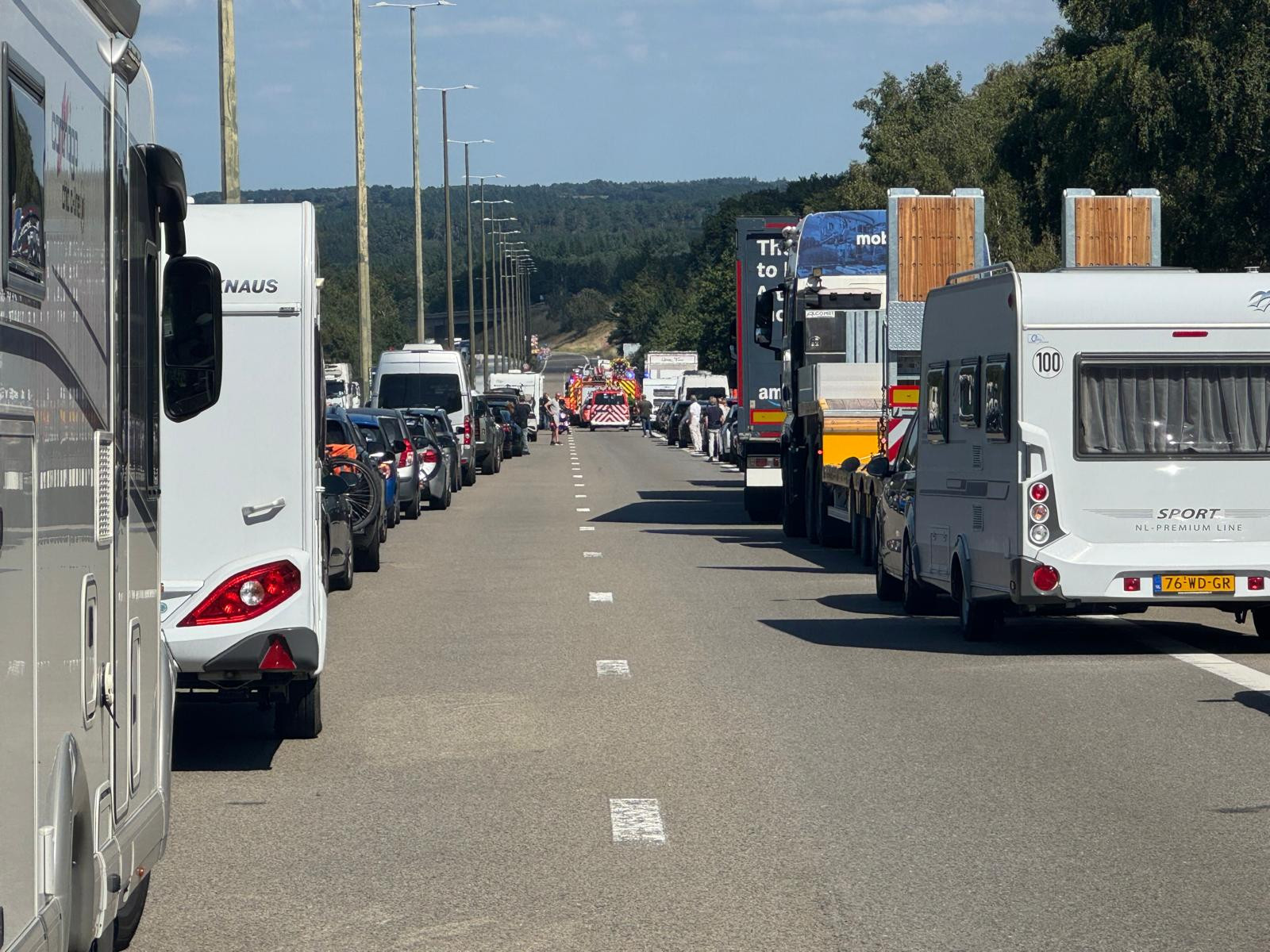 A27/E42 Prum - Battice: chaussée fermée, circulation à l'arrêt à hauteur de Sart-Lez-Spa