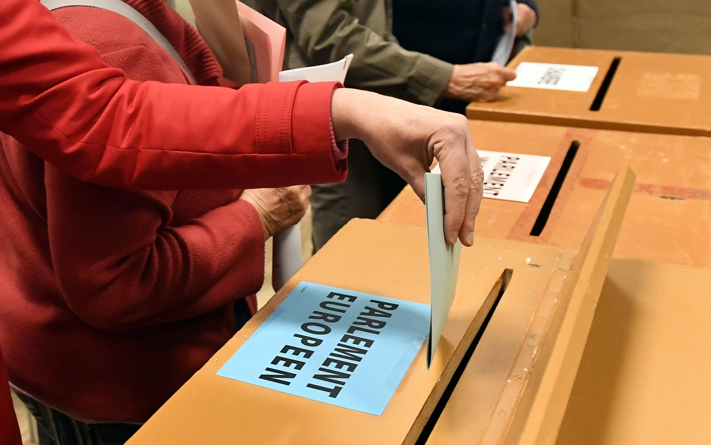 Les poursuites pénales contre les absents aux élections ont commencé