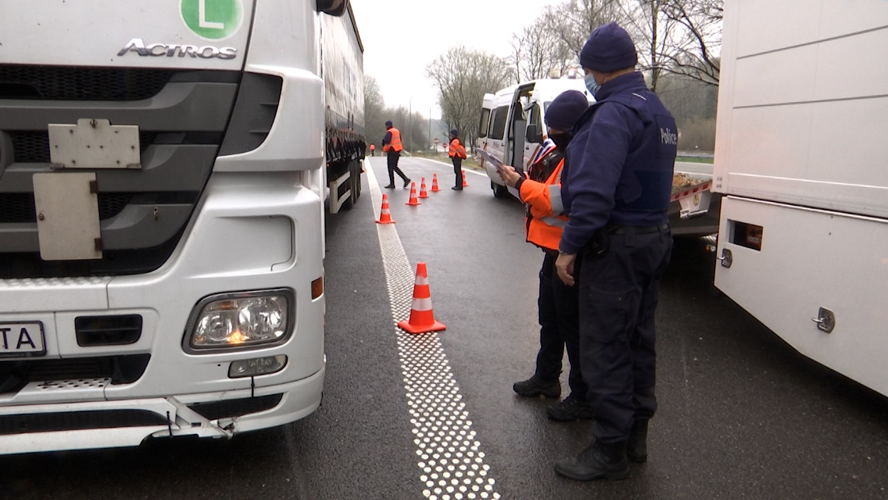 Camions stoppés net à Lichtenbusch : les autorités serrent la vis