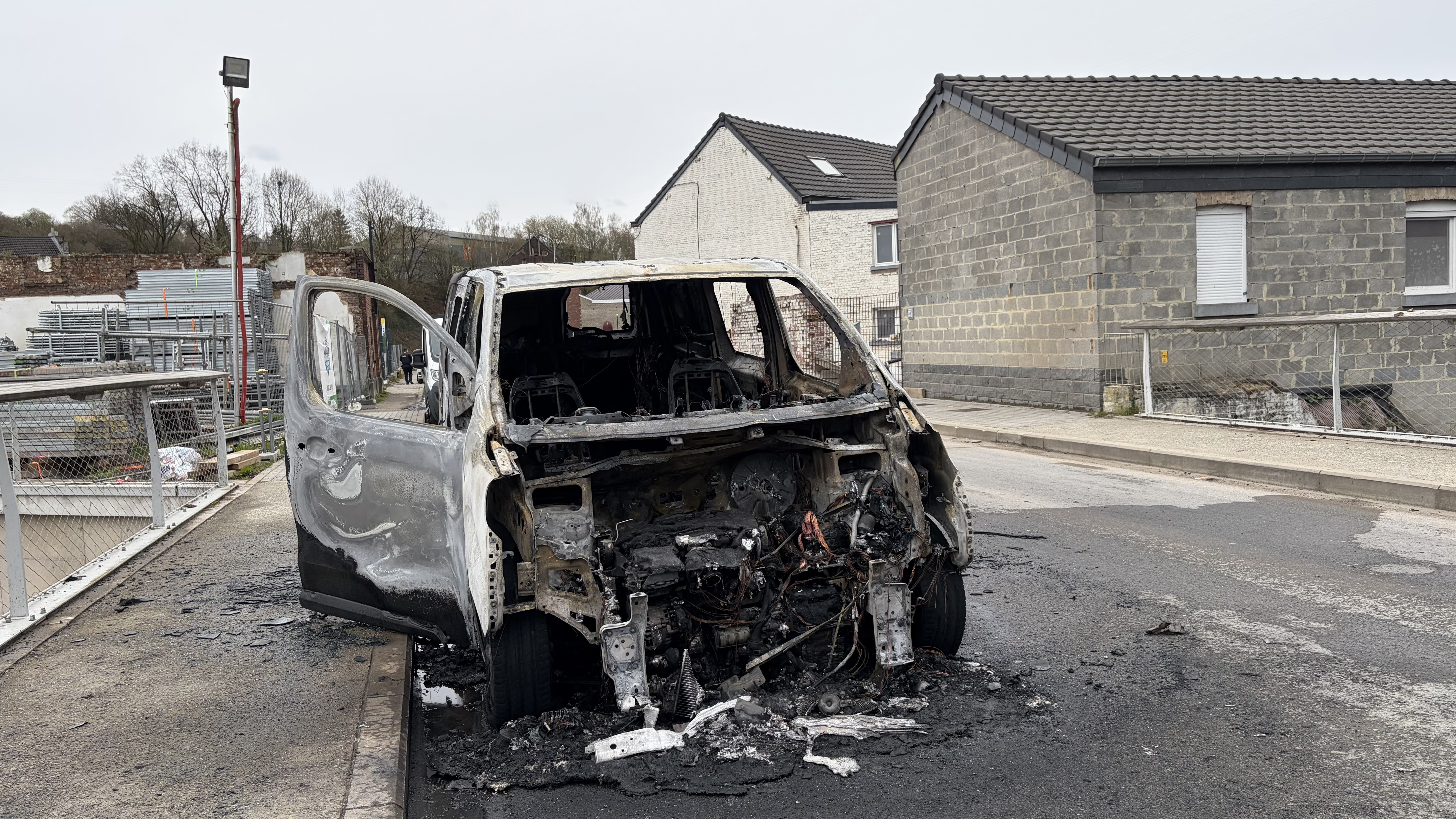 Verviers : incendie d’un  véhicule utilitaire, sans blessé