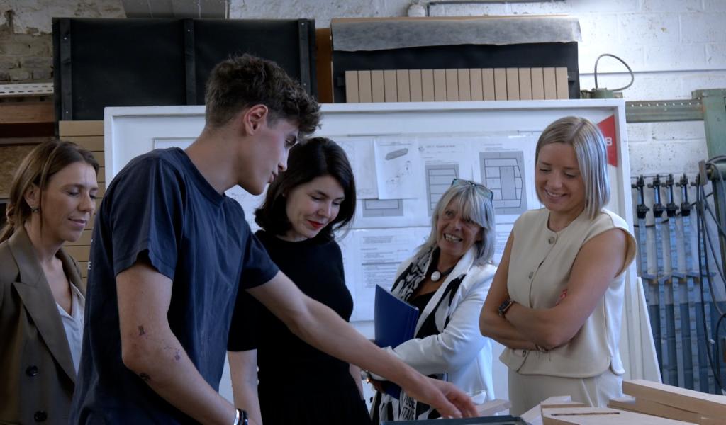 La ministre Glatigny face aux acteurs de terrain