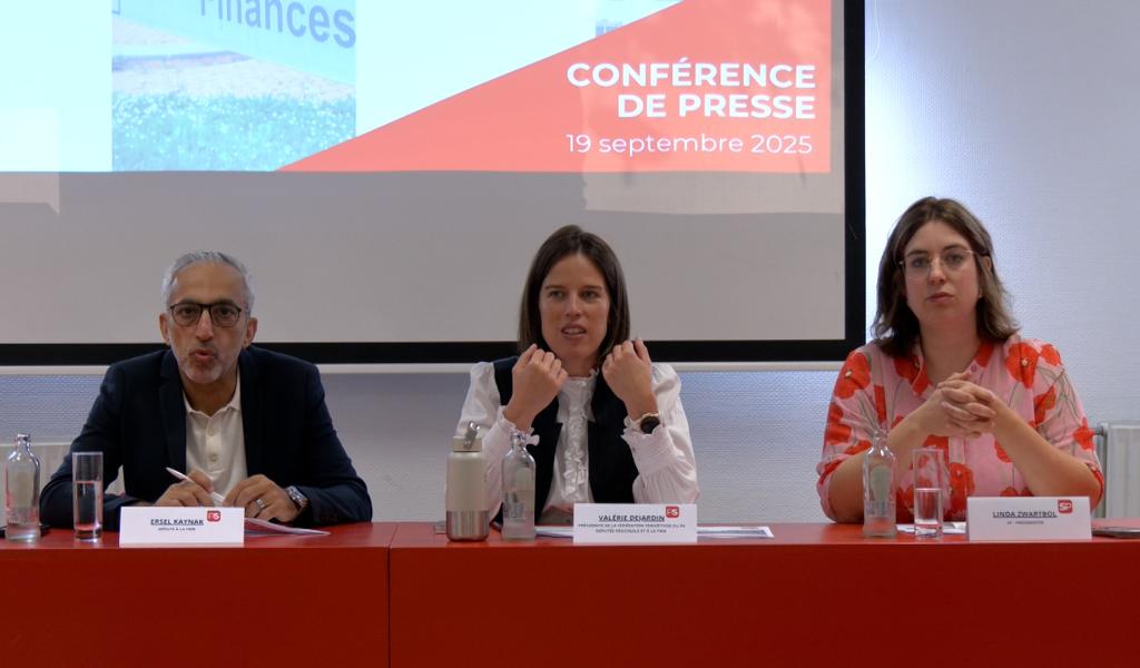 "Non à la désertification administrative de notre arrondissement "