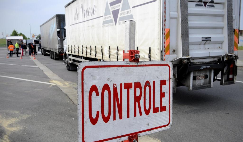 Eynatten : vaste contrôle de camions, trois véhicules immobilisés et plus de 21 000 € d’amendes