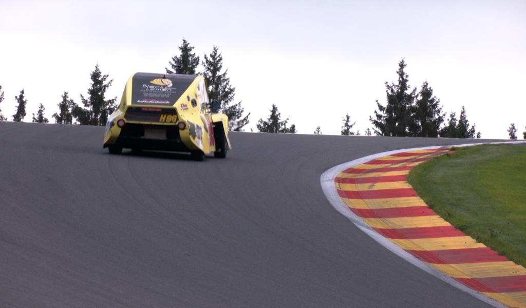 24h 2CV: 40 ans de passion autour des "deuches"