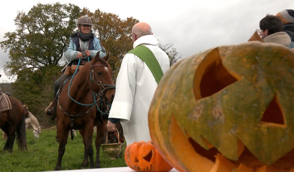 Stoumont: bénédiction des animaux pour une belle fête du Fagotin