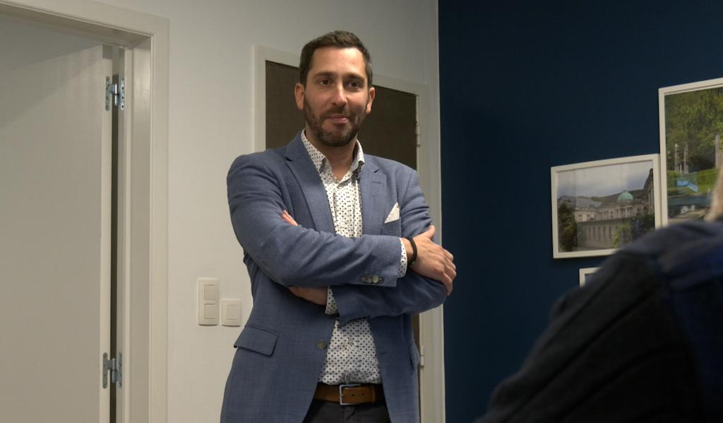 Spadoises, Spadois, adoptez (temporairement) votre bourgmestre!