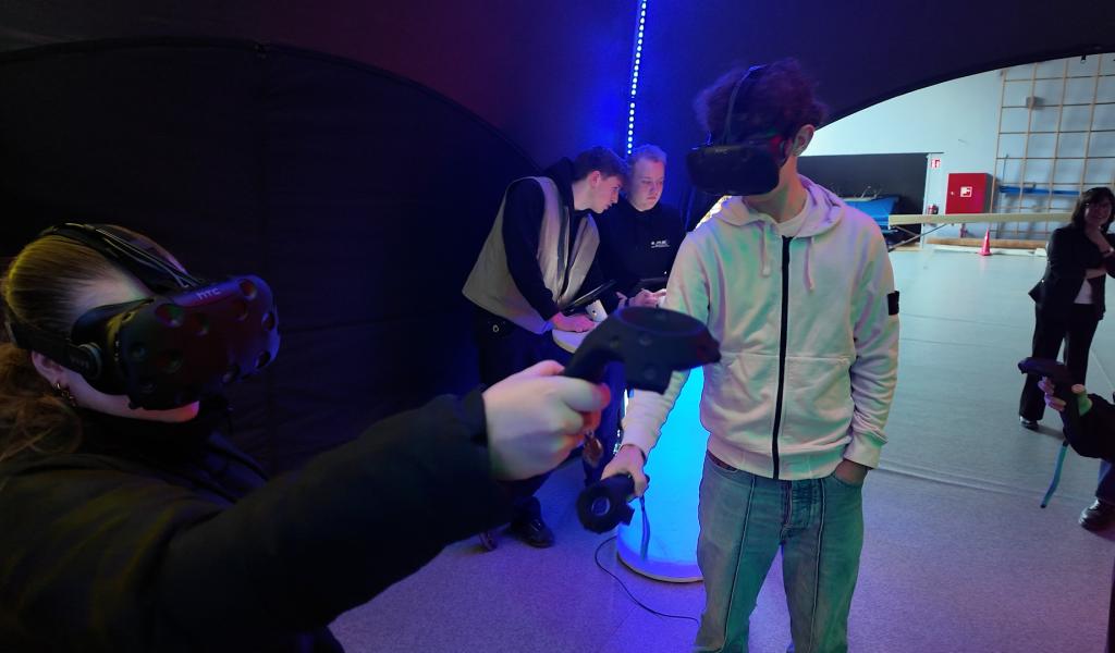 La réalité virtuelle pour s'orienter à l'Athénée Royal de Waimes