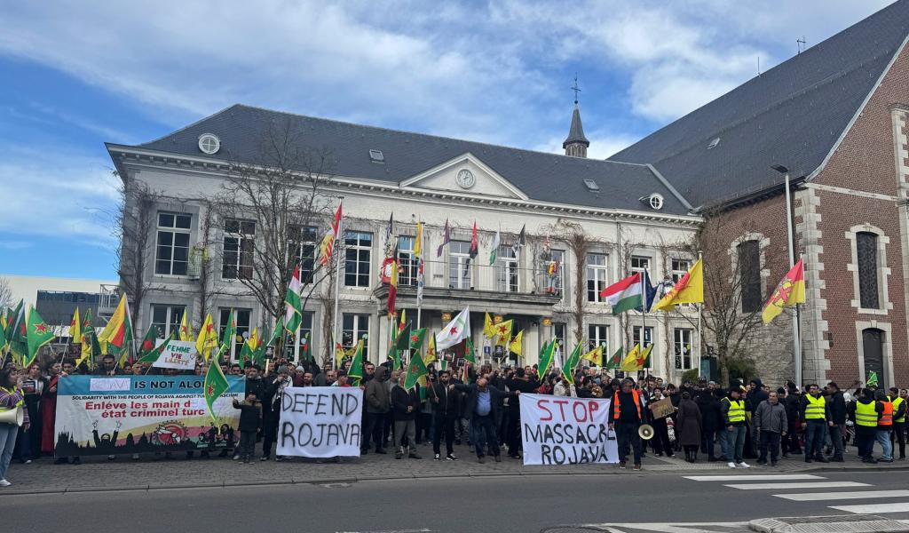 Environ 200 personnes manifestent en soutien aux Kurdes à Eupen