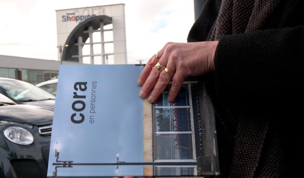 132 travailleurs du Cora de Rocourt photographiés par Annick Parotte