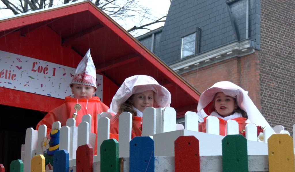 Le cortège du Petit Prince de Dolhain a bravé la pluie !
