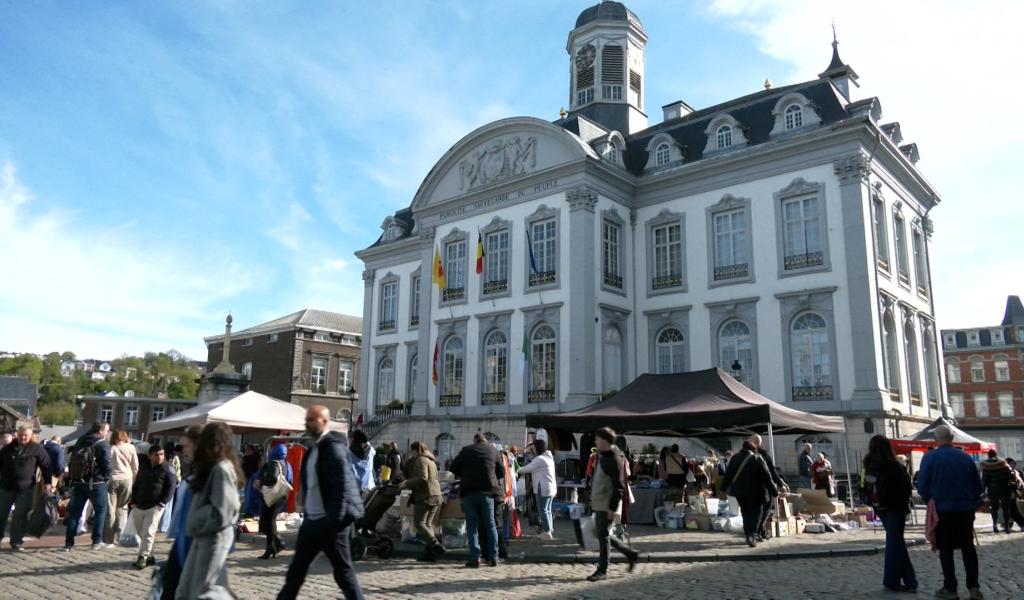 Il risque en théorie 2 ans de prison pour une bagarre lors de la brocante de Verviers