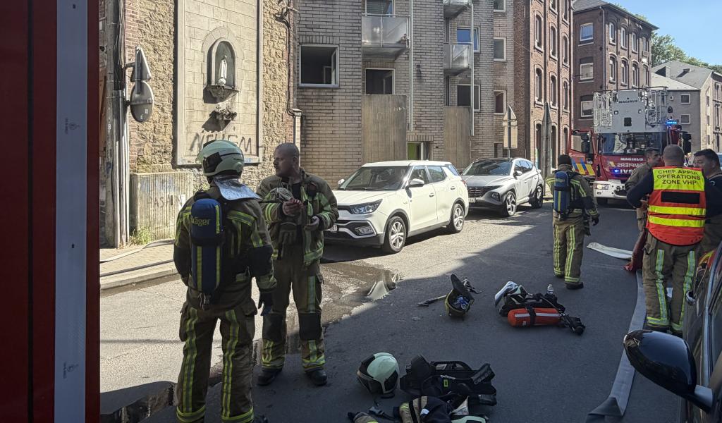 Incendie à Dison : un appartement rendu inhabitable après un feu de cuisine rue Neufmoulin