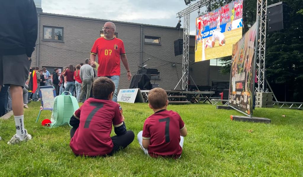 Foot, bières et convivialité à Welkenraedt