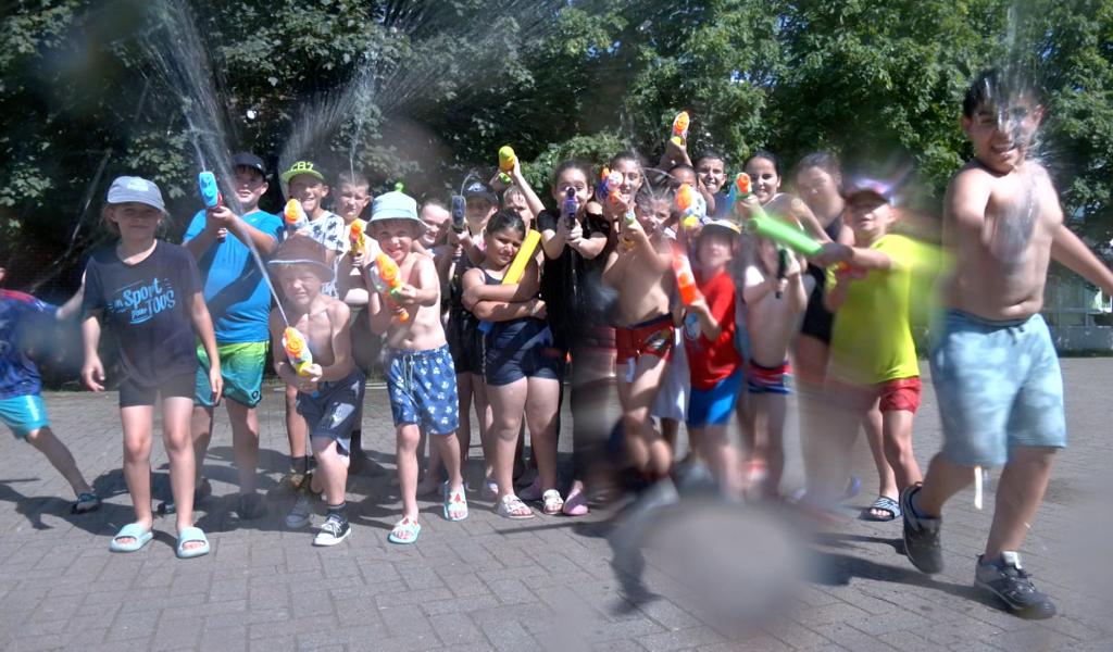 Canicule: Parenthèse ludique à l'école Heureuse à Andrimont