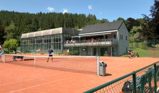 Trois-Ponts : de plus en plus d’adeptes au tennis club