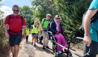 De Tournai à Verviers en Joëlette : un défi sportif et solidaire pour l’inclusion