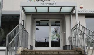 Agression au couteau au ZFP : la détention provisoire de l’auteur présumé prolongée