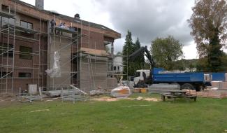 Trois-Ponts : un escalier de secours à 60 000 € fait débat