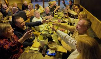 250 Verviétois au restaurant pour la bonne cause à Verviers