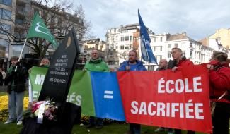 Des centaines de professeurs verviétois ont manifesté à Liège
