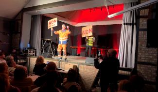 Revue humoristique sur les anecdotes jalhaytoises