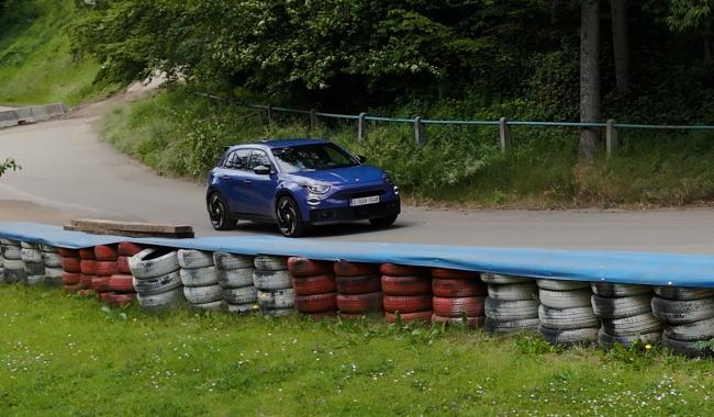 Abarth 600e Scorpionissima : une véritable sportive électrique !