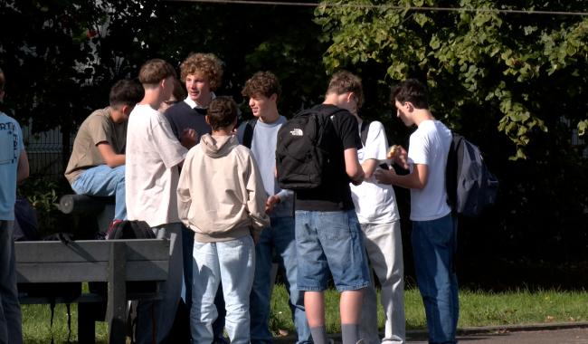 Smartphone en classe = performances scolaires inférieures