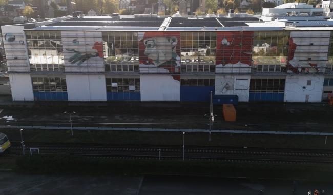 Spa Monopole: le Pierrot en fresque monumentale