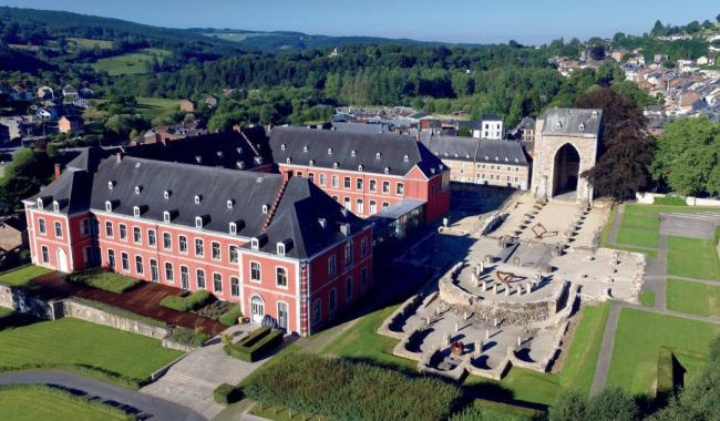 Stavelot 2026 : un budget ambitieux malgré les inquiétudes autour de la salle culturelle