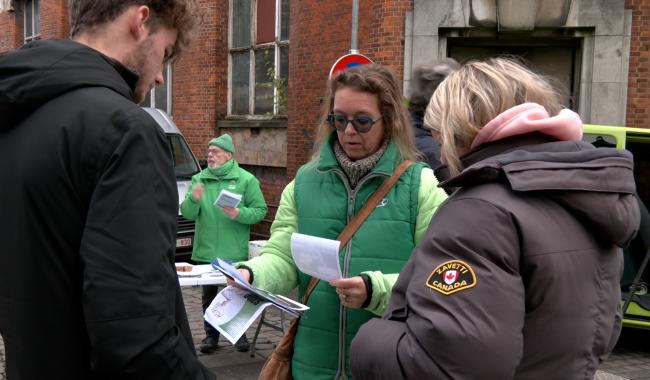 La CSC sur le marché de Verviers pour sensibiliser au surendettement