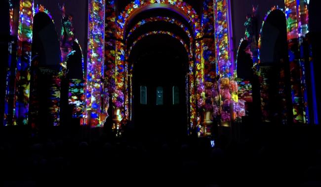 Le patrimoine spadois revisité par un conte de Noël immersif dans l’église Notre-Dame et Saint-Remacle