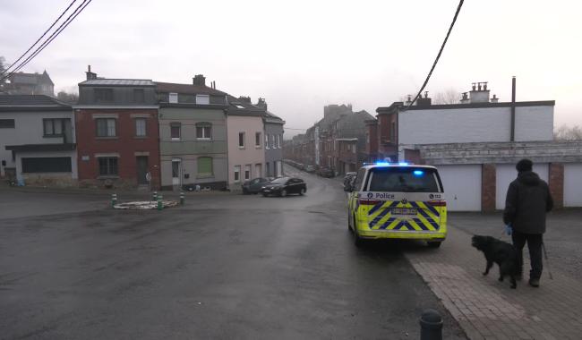 Verglas à Lambermont : plusieurs accidents et une rue temporairement fermée
