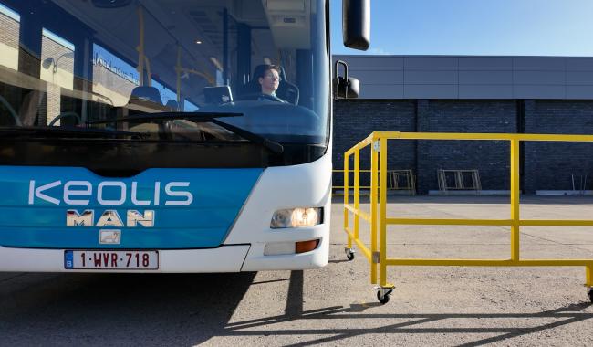 Chauffeurs de bus activement recherchés