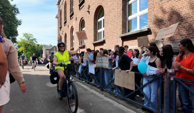 De Verviers à Bruxelles, la colère des écoles se pédale