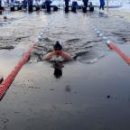 9 Theutois ont nagé dans une eau à -0,8°C aux Championnats du monde de natation hivernale