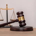 4 et 3 ans de prison pour un couple accusé d’avoir ruiné un octogénaire aveugle !