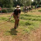 Welkenraedt : premier championnat de fauchage à la faux en Wallonie