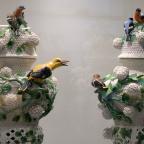 La restauration des vases « Boules de neige » révèle un décor caché