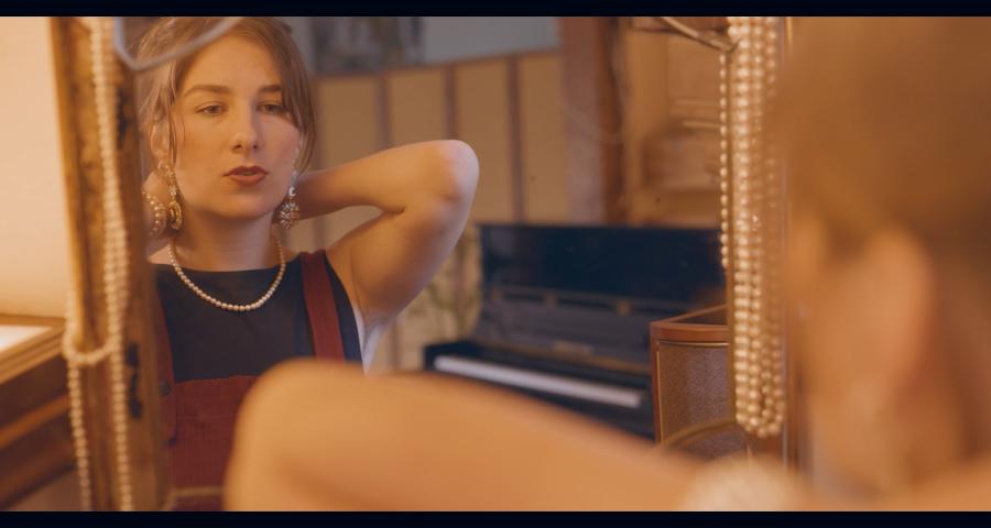 "Eparpillée", 1er single de la Malmédienne Ellegy, entre puissance vocale et douceur poétique