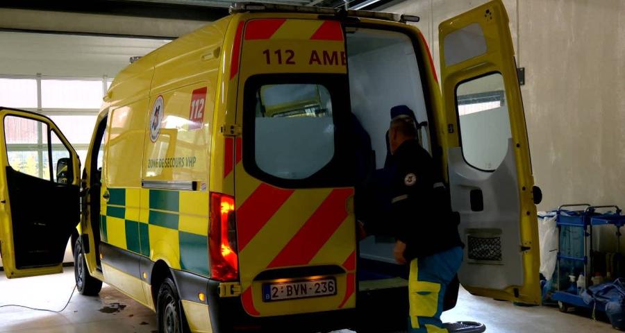 Jehanster : véhicule dans une façade, plusieurs blessés graves