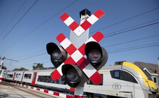 Plus aucun train entre Trois-Ponts et Liège jusqu’à la fin août : Infrabel modernise la ligne 42