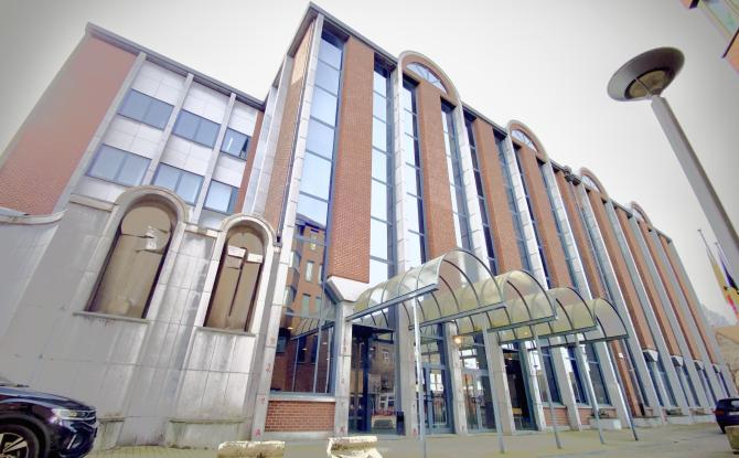 30 mois de prison pour détention et diffusion d’images pédopornographiques depuis 6 ans !