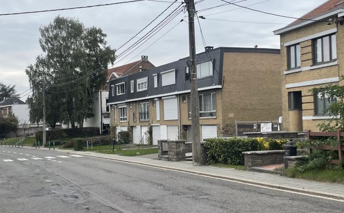 Un adolescent de 16 ans blesse son père avec un tournevis à Stembert