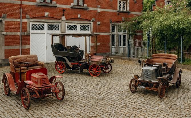 Stavelot : trois voitures oubliées depuis cent ans refont surface