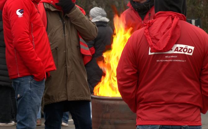 Grève: entre déception et solidarité, le privé se mobilise