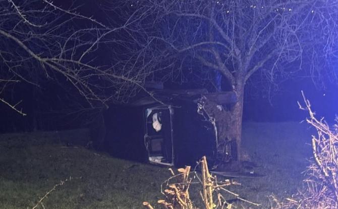 Bolland : un véhicule se retourne rue des Doyards