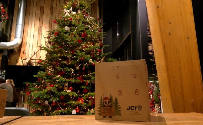 Un calendrier de l’Avent 100 % local et solidaire signé JCI Malmedy – Hautes Fagnes