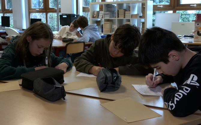 Une capsule temporelle pour les 170 ans du collège SFX1