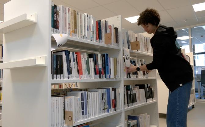 4 ans après les inondations, retour de la bibliothèque place Taskin!